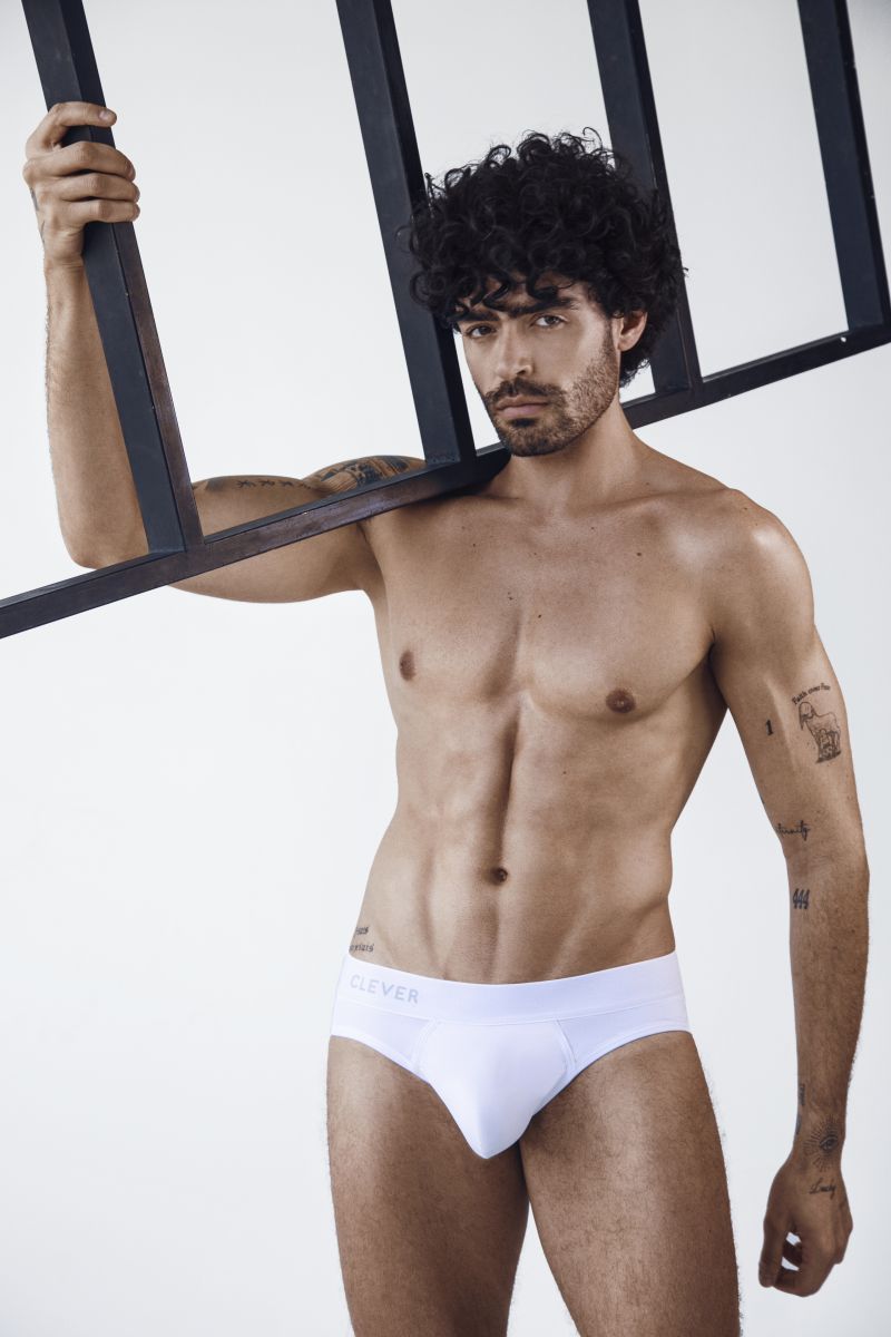 Salento Briefs