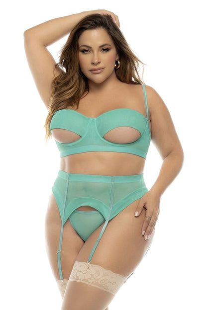 Sasha Three Piece Set Plus
