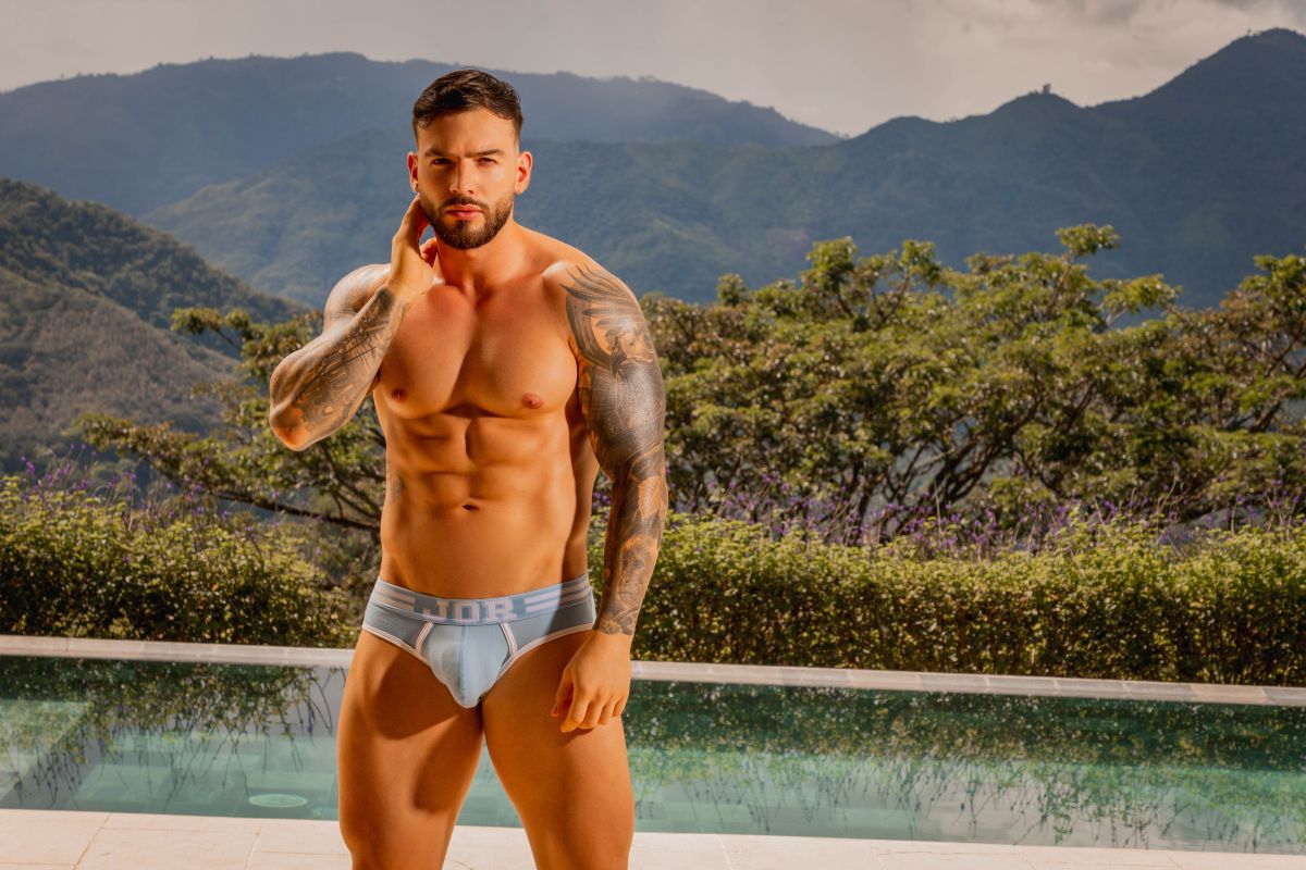 College Briefs