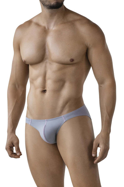 Raices Briefs