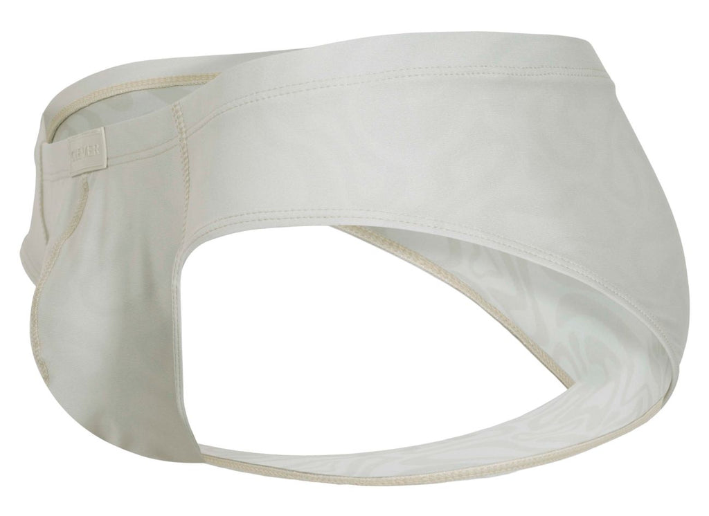 Maya Briefs