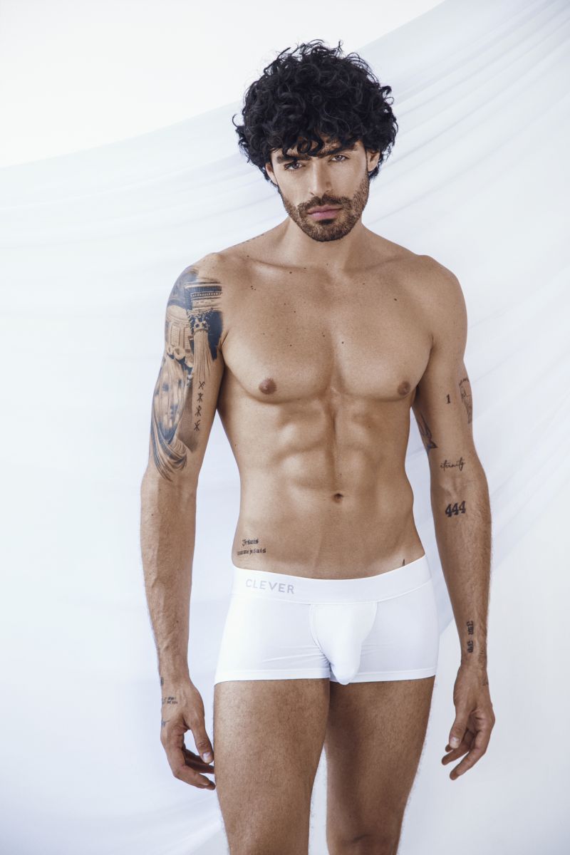 Mompox Trunks